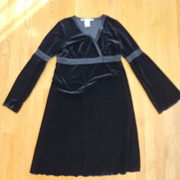Vtg Max Studio Black Stretch Velvet Babydoll Whimsigoth Dress Size L Bell Sleeve - Picture 10 of 15